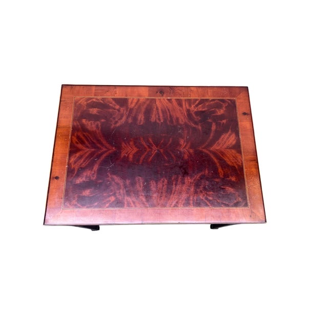 Neoclassical Late 20th Century Hekman Crotch Mahogany Side Table For Sale - Image 3 of 18
