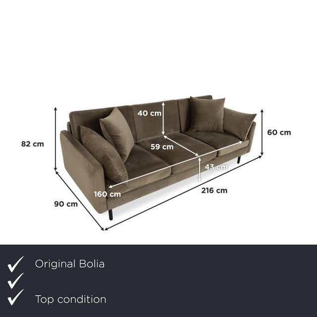This Bolia Scandinavia three-seater sofa is a real find for all fans of Nordic design. The sofa impresses with its clean,...