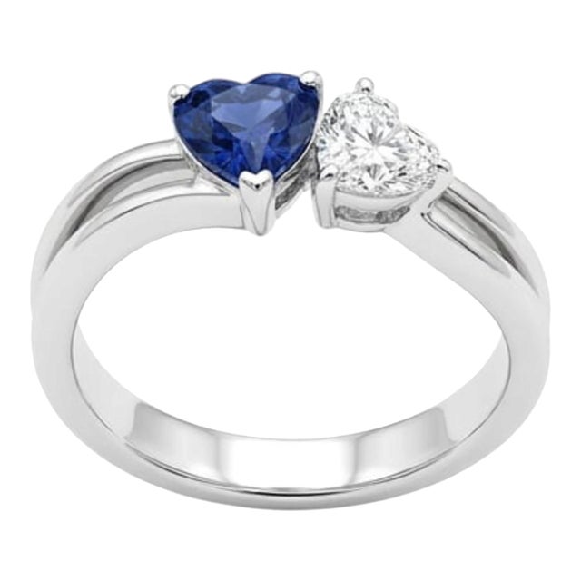 18k Gold Cocktail Ring With 0.83ct Color Stone & 0.51ct Fancy Diamonds For Sale