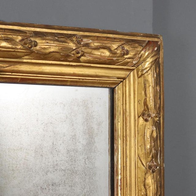 Mirror with Carved and Gilded Frame For Sale - Image 7 of 11
