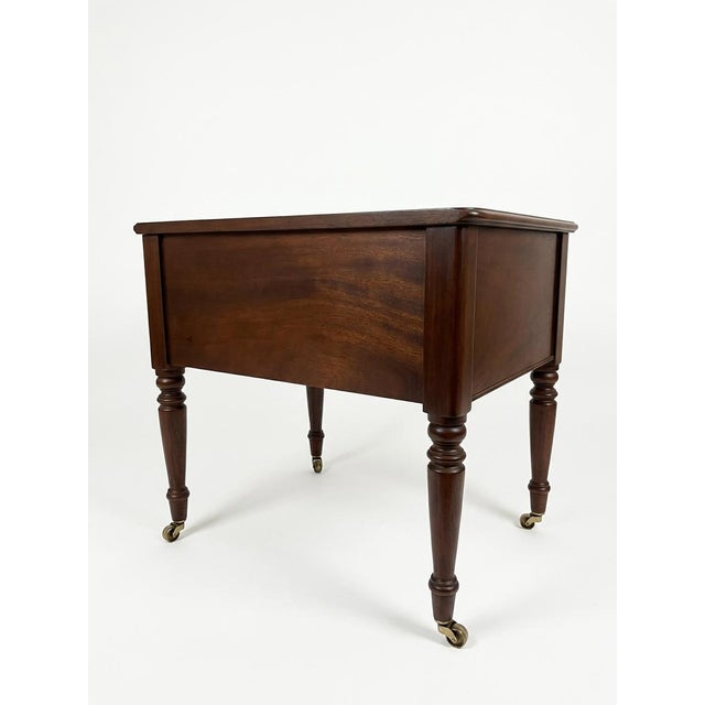 1980s Vintage Lexington Furniture Sheraton Style Nightstand - Signed / Brand Stamped For Sale - Image 5 of 5