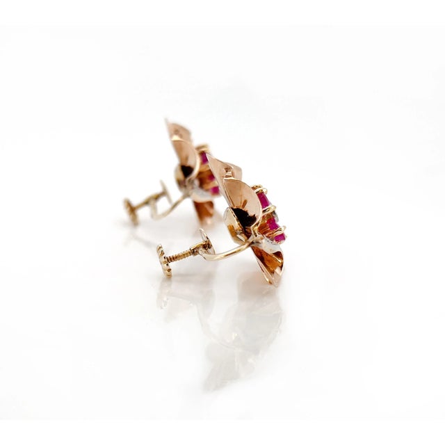 Retro 1940s Old European Cut Diamond & Ruby Screw Back Earrings, Non-Pierced For Sale - Image 4 of 10