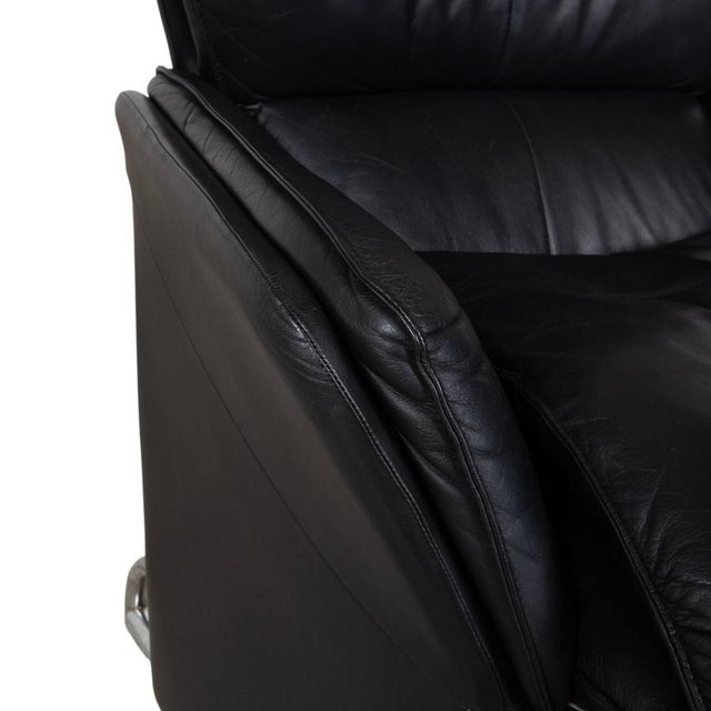 Unus Chair in Leather from FSM For Sale - Image 9 of 17