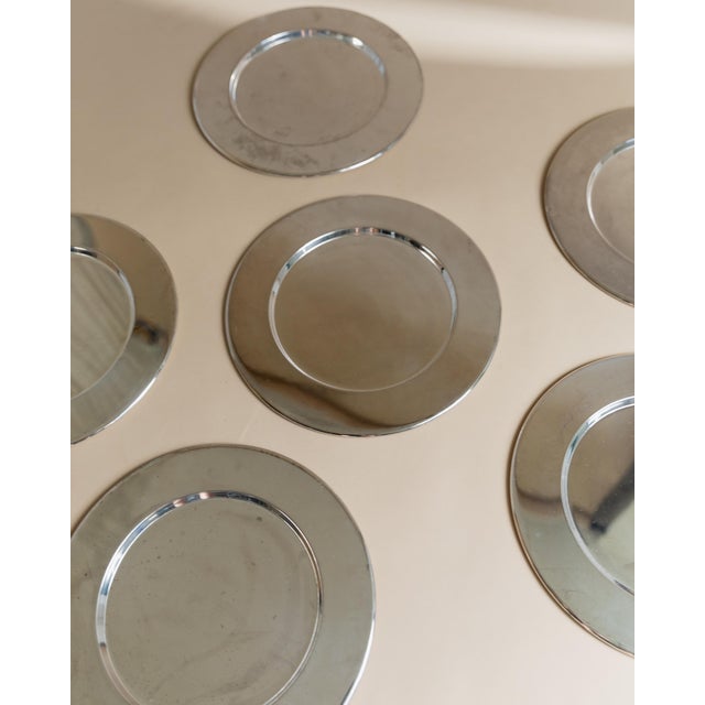 Large Vintage Silver-Plated Underplates or Plates, Italy, 1970s, Set of 6 For Sale - Image 9 of 11