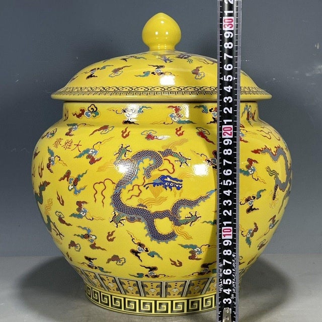 Famille Rose Porcelain Lidded Dragon Ginger Jar For Sale In Los Angeles - Image 6 of 9