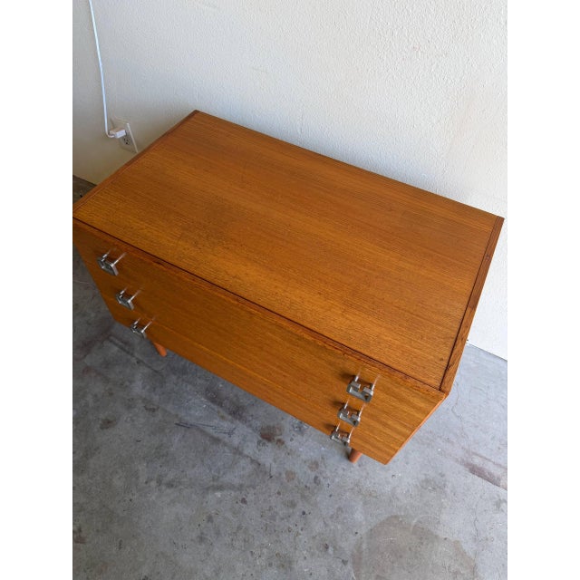 1960s Mid Century Danish Modern Teak Chest of Drawers – 3 Drawer Vintage Scandinavian Dresser 1960s For Sale - Image 5 of 9