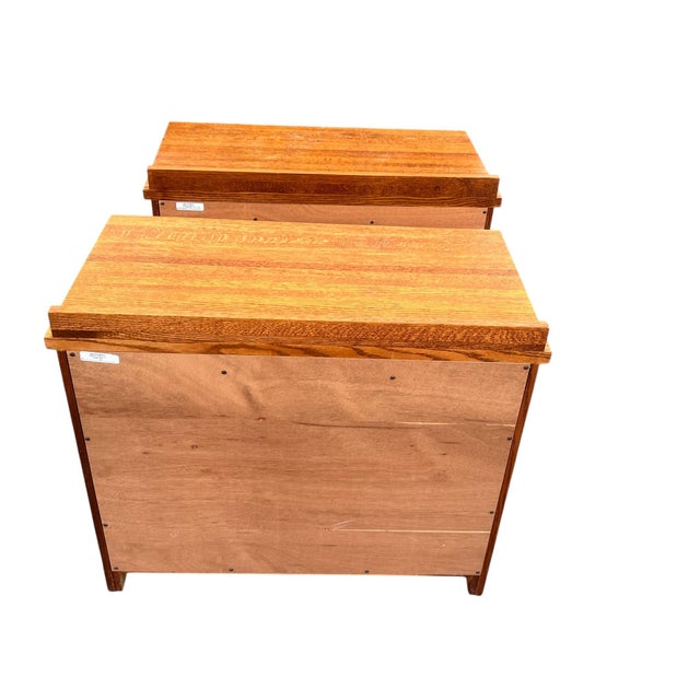 Brown Late 20th Century Mission Oak Nightstands End Tables Michaels Furniture for Restoration Hardware, 2 Pieces For Sale - Image 8 of 17