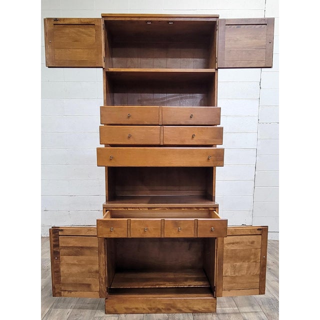 Traditional Vintage Ethan Allen Heirloom Nutmeg Maple Crp Cabinet With Hutch For Sale - Image 3 of 11