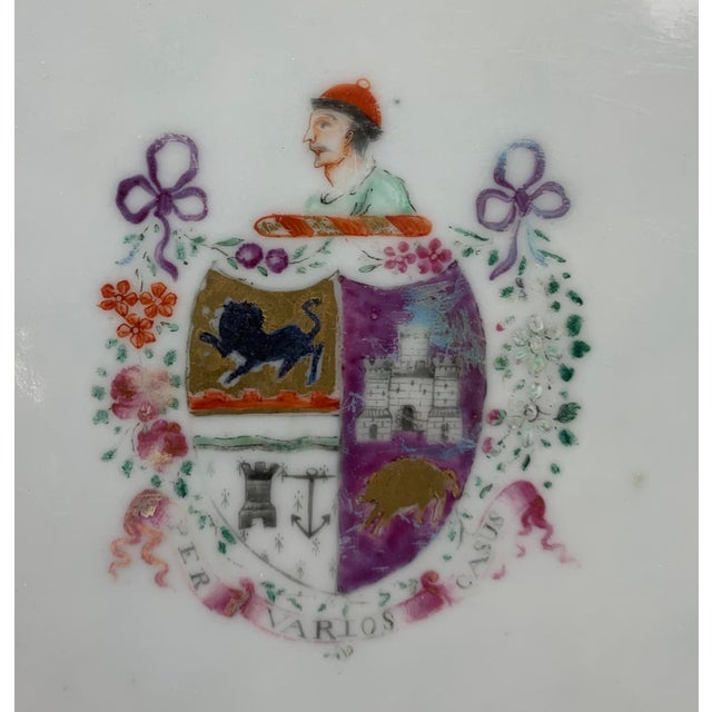 Chinese 18th Century China Trader Porcelain Serving Platter For Sale - Image 3 of 6
