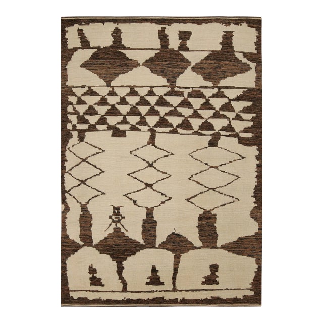Rug & Kilim’s Moroccan Style Rug in Beige and Brown Geometric Patterns For Sale