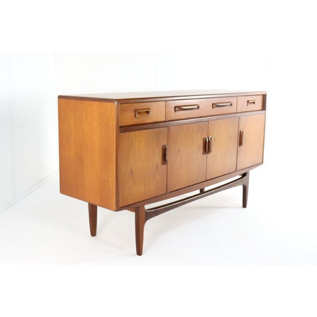 Wood Fresco Sideboard attributed to Victor Wilkins for G-Plan, 1960s For Sale - Image 7 of 16