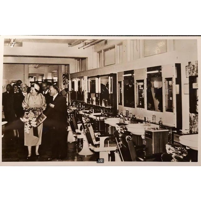 Bauhaus Adjustable Barber Chair by F.L. Vollemans & Zonen from Rotterdam, 1930 For Sale - Image 9 of 12
