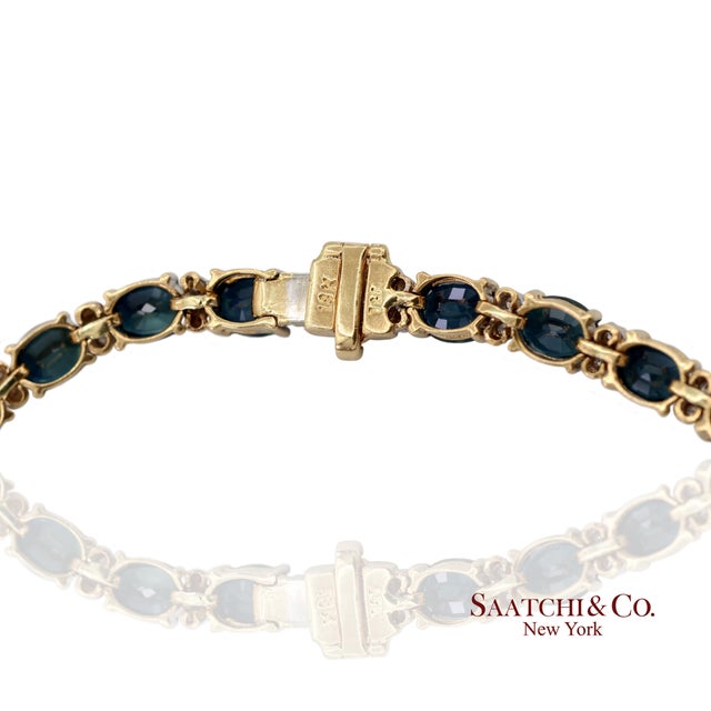 Metal 18k 750 Yellow Gold Natural Diamond and Blue Sapphire Tennis Bracelet For Sale - Image 7 of 13
