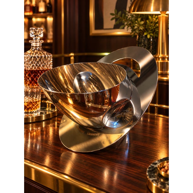1960s Style Hennessy Ice Bucket by Thomas Bastide for Ercuis Paris – Sculptural French Modernist Barware With Original Box For Sale In Chicago - Image 6 of 18