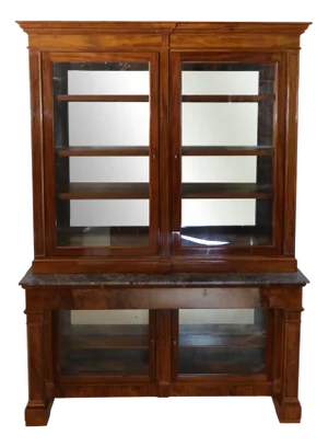 Display Cabinet in Mahogany