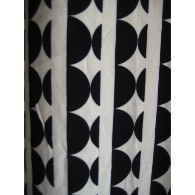 French Mid-Century Modern Runs of Geometrical Black and White Textiles Over 5 Yards For Sale - Image 10 of 14