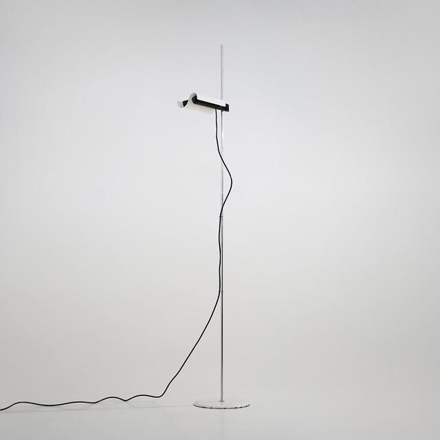 DIM 333 Floor Lamp by Vico Magistretti for Oluce, 1970s For Sale - Image 15 of 15