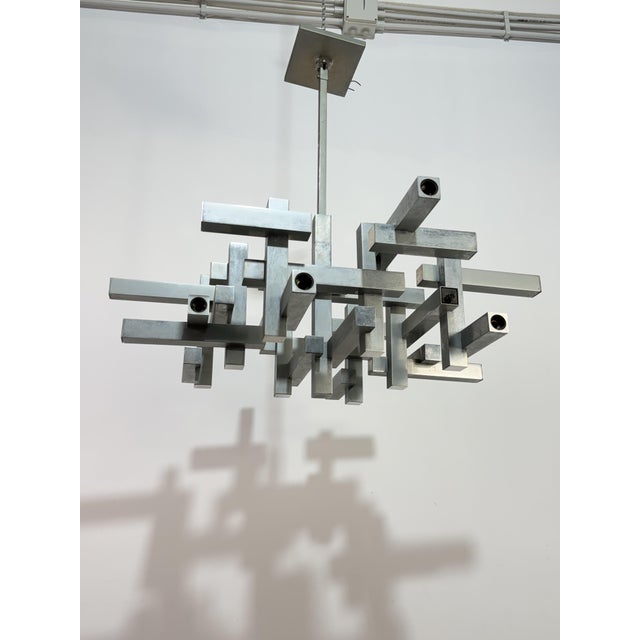 Geometric Metric 18-Light Chandelier by Gaetano Sciolari, 1970 For Sale - Image 6 of 11