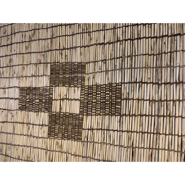 Wood Mauritanian Tuareg Rug in Plant Fibers and Leather, 1990s For Sale - Image 7 of 10