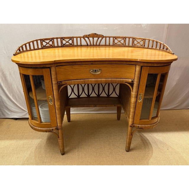 Offered by Antik Center Berlin, specialists in European fine art, antique furniture and decorative objects. An exceptional...
