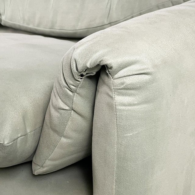 Italian Modern Maralunga Sofa by Vico Magistretti for Cassina, 1970s For Sale - Image 9 of 18