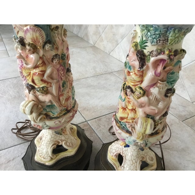 Mid-Century Modern Pair of Mid 20th Century Capodimonte Style Table Lamps For Sale - Image 3 of 12