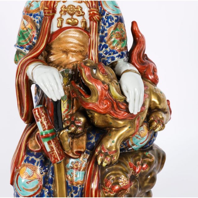 Antique 19th Century Japanese Meiji Kutani Guanyin Sculpture in Porcelain For Sale - Image 14 of 18