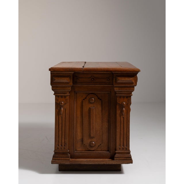 19th Century French Chestnut Brown Neo-Renaissance Oak Cabinet with Hinged Lid For Sale - Image 15 of 15