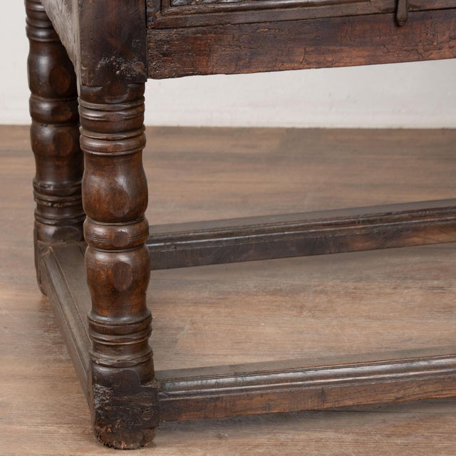 18th Century Spanish Console Table With Two Carved Drawers For Sale - Image 16 of 18