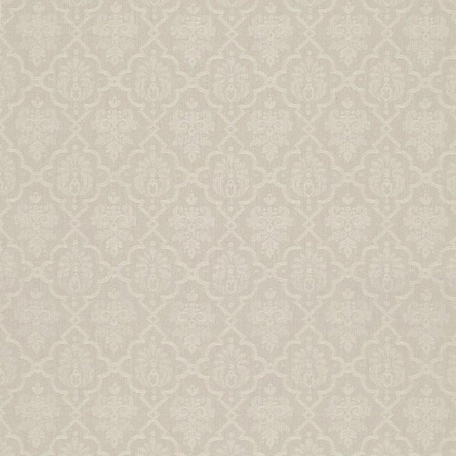 An outdoor fabric that feels like linen, this stylish woven stands up to the wear and tear of family life. It is made of...