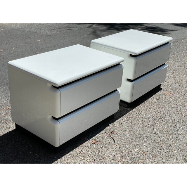 Paint 1980s Post Modern White Lacquered Rougier Nightstands - a Pair For Sale - Image 7 of 12