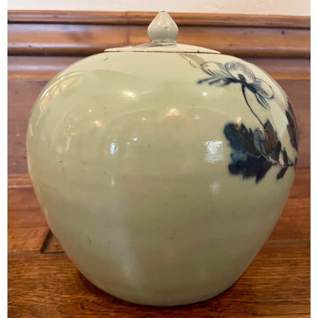 Chinese Antique Chinese Blue & White Covered Ginger Jar / Porcelain Pot – Late Qing or Republic Period For Sale - Image 3 of 7