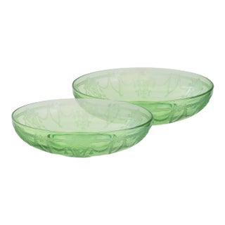 Early 20th Century Cameo Green Depression Uranium Glass Bowls, Pair For Sale