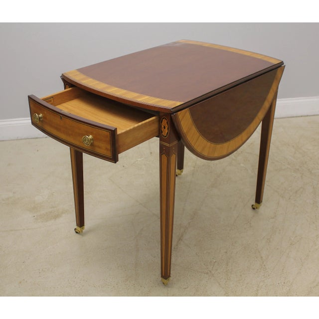 Century British National Trust Collection Pembroke Table For Sale In Philadelphia - Image 6 of 12