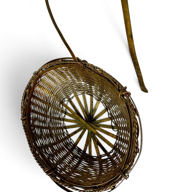 Mid 20th Century Bronze Bunny Rabbit Sculpture With Woven Brass Baskets Edwardian-Style For Sale - Image 18 of 18