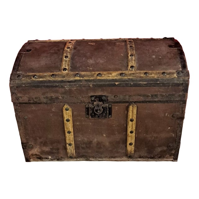Antique Travel Trunk in Wood, 1890s For Sale