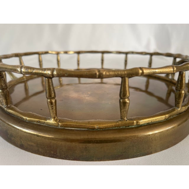 1970s 1970s Hollywood Regency Brass Faux Bamboo Rail Round Serving Tray For Sale - Image 5 of 10
