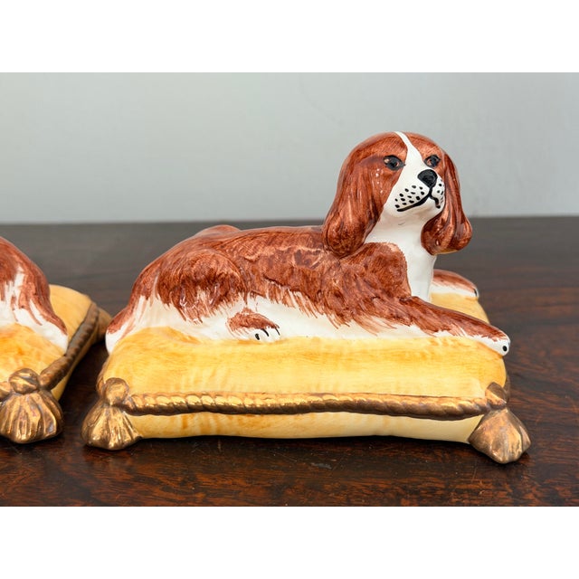 Pair of Italian Porcelain Cavalier King Charles Spaniel Figurines For Sale - Image 4 of 11