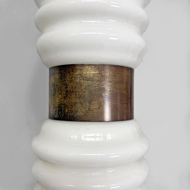 Metal Mid-Century Modern Italian Wall Lamps in Opaline Glass and Brass, 1950s, Set of 2 For Sale - Image 7 of 10