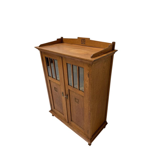 Arts and Crafts Art Nouveau Bookcase with Beveled Glass, 1900s For Sale - Image 5 of 11