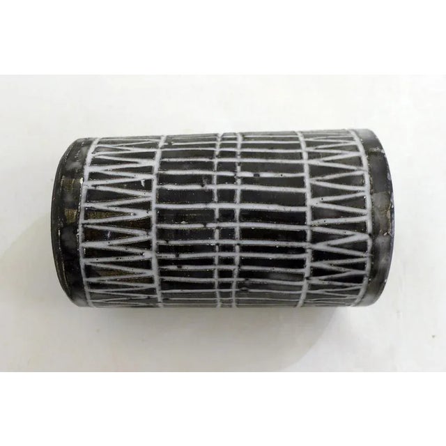 Ceramic Small Mid-Century Modern Scroll Vase with Incised Geometric Decoration, 1950s For Sale - Image 7 of 14