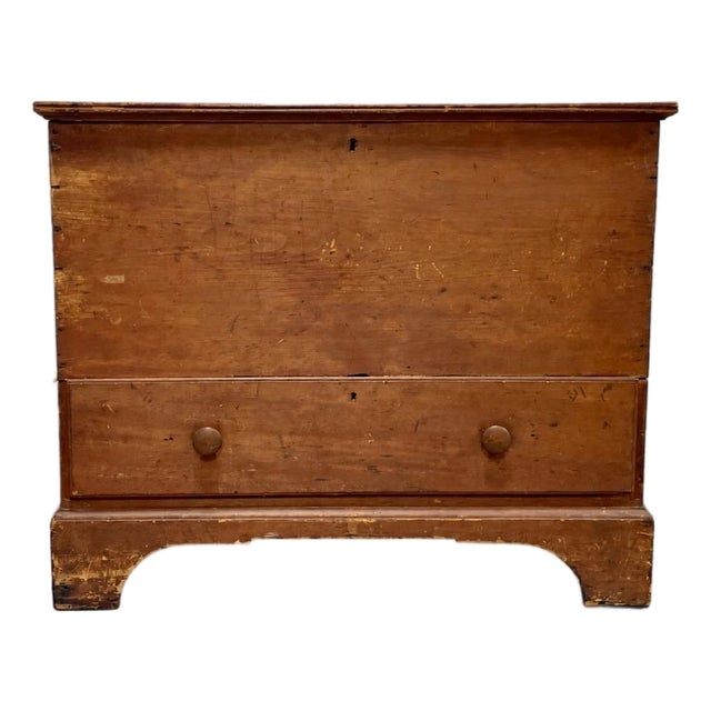 Shaker Style Antique Wooden Pine Blanket Chest, C. 1800's For Sale