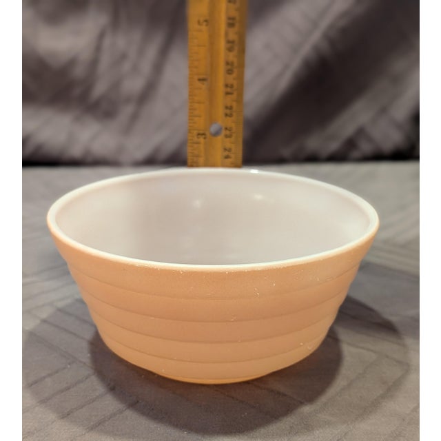 1940s Vintage 1940s Hazel-Atlas "Moderntone" Platonite Pastel 5" Cream Soup / Cereal Bowls - Set of 6 For Sale - Image 5 of 6