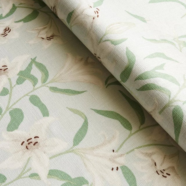 Schumacher Sample - Schumacher X Miles Redd Scattered Lilies Fabric in Sky For Sale - Image 4 of 5