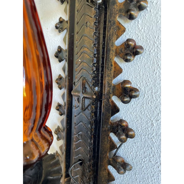 1960s Portuguese Gothic Style Wall Sconce in Wrought Iron with Amber Glass Lampshade, 1960s For Sale - Image 5 of 9