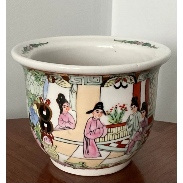 Rose 1950s Rose Medallion Cachepot For Sale - Image 8 of 10