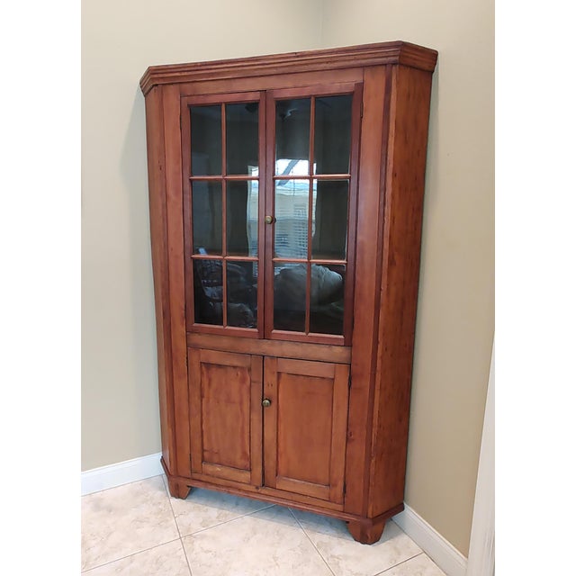 Brown 1790s Federal Cherry Wood Corner Cupboard Cabinet For Sale - Image 8 of 11
