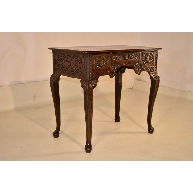 Early 18th Century English Oak Carved Lowboy For Sale In Greensboro - Image 6 of 12
