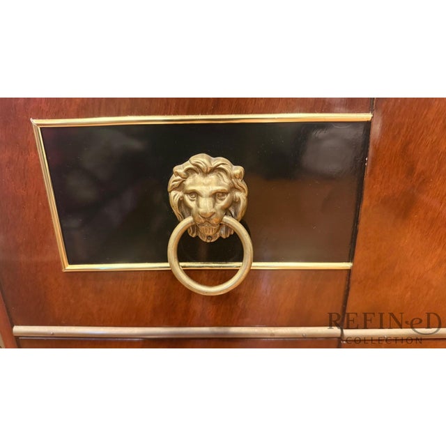 1981s John Widdicomb Grand Rapids Marble Top Regency Chest With Brass Lion Pulls For Sale In Boston - Image 6 of 18