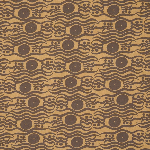 Sample - Schumacher Bosphorus Hand Block Fabric In Ochre & Brown For Sale